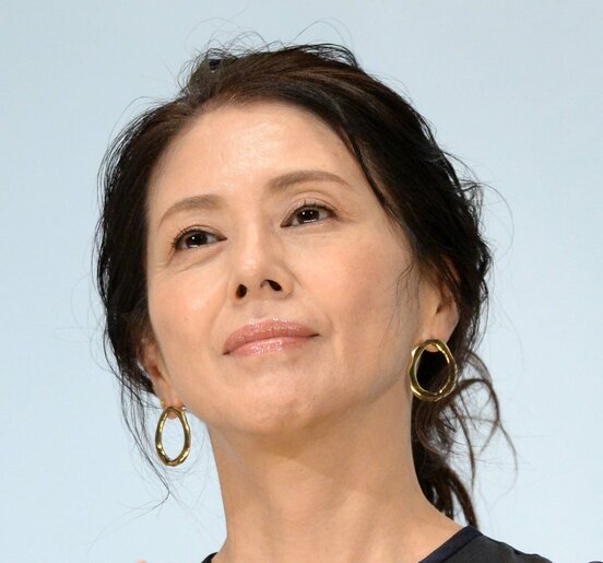  小泉今日子（東スポWeb）