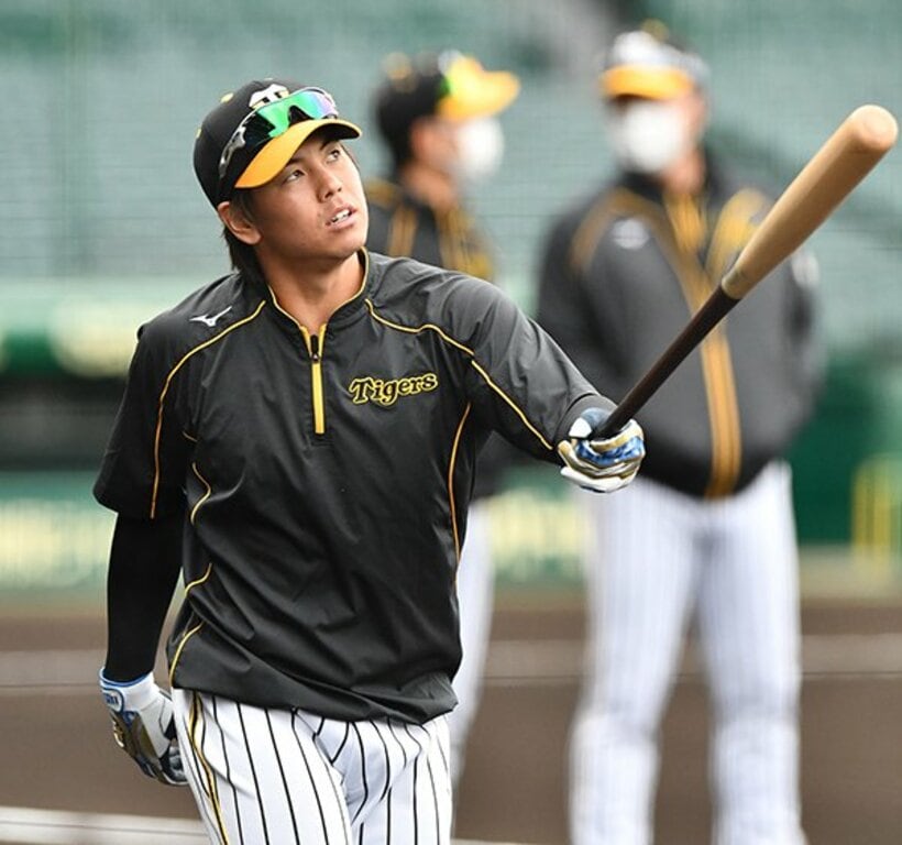  直言居士の梅野は虎の頼れるリーダーだ