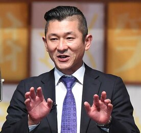  哲夫の〝説法〟は好評だが…（東スポWeb）