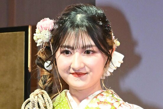 小林星蘭　