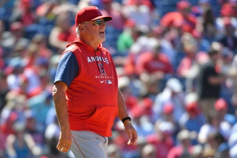 エンゼルス監督時代のジョー・マドン氏（2022年、ロイター）