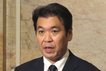 松本洋平文科相