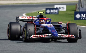 オランダＧＰで走行する角田裕毅（ロイター）