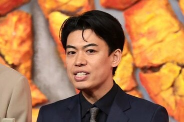 カベポスターの浜田順平