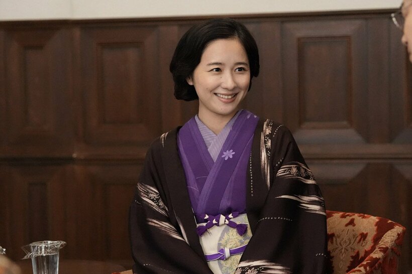 森佐代子役の堀田真由（オフィシャル提供写真）