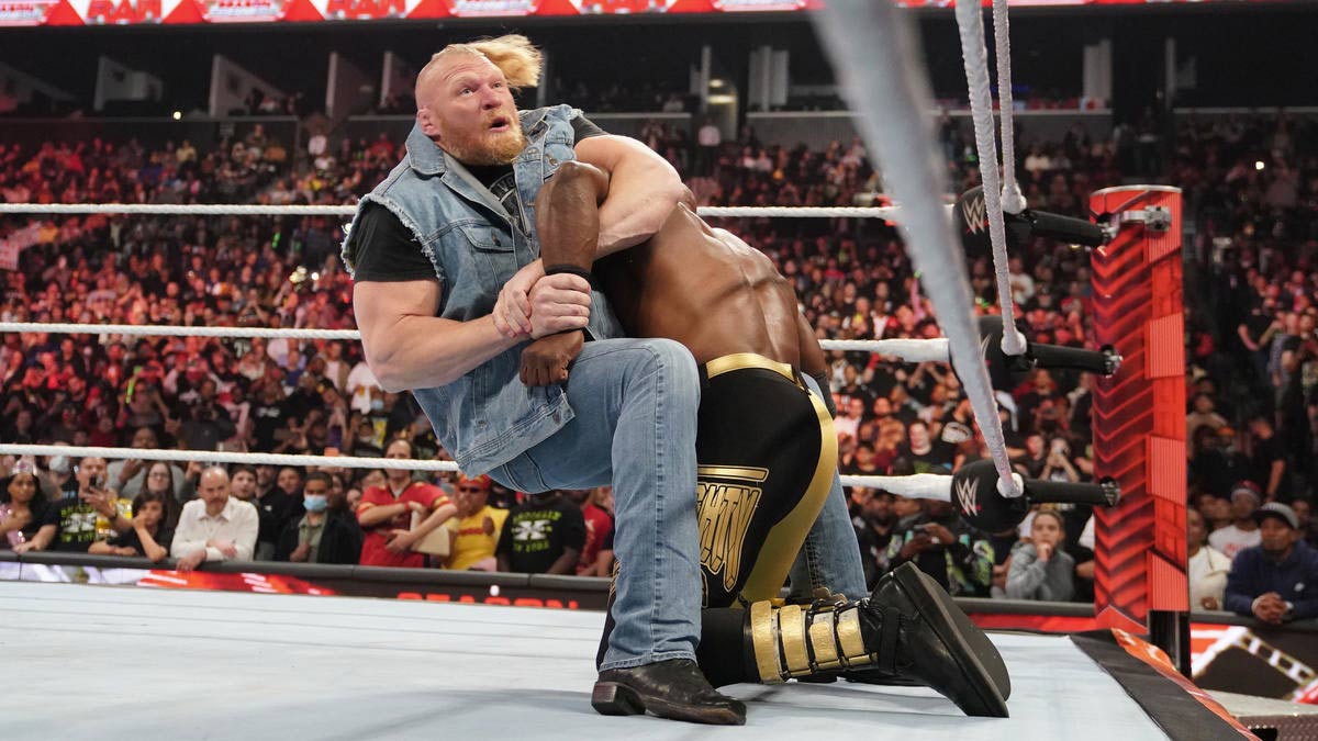 WWE】殿堂者アントニオ猪木さんが認めた男、レスナーがロウに 