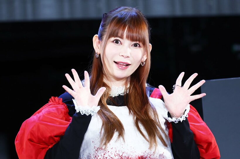 ステージに登壇した中川翔子