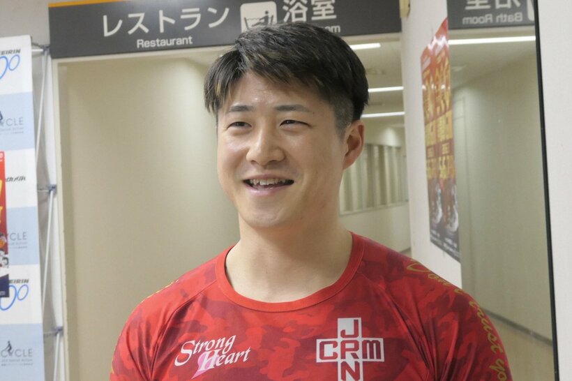 森田優弥が久しぶりの実戦でまっすぐ暴れる