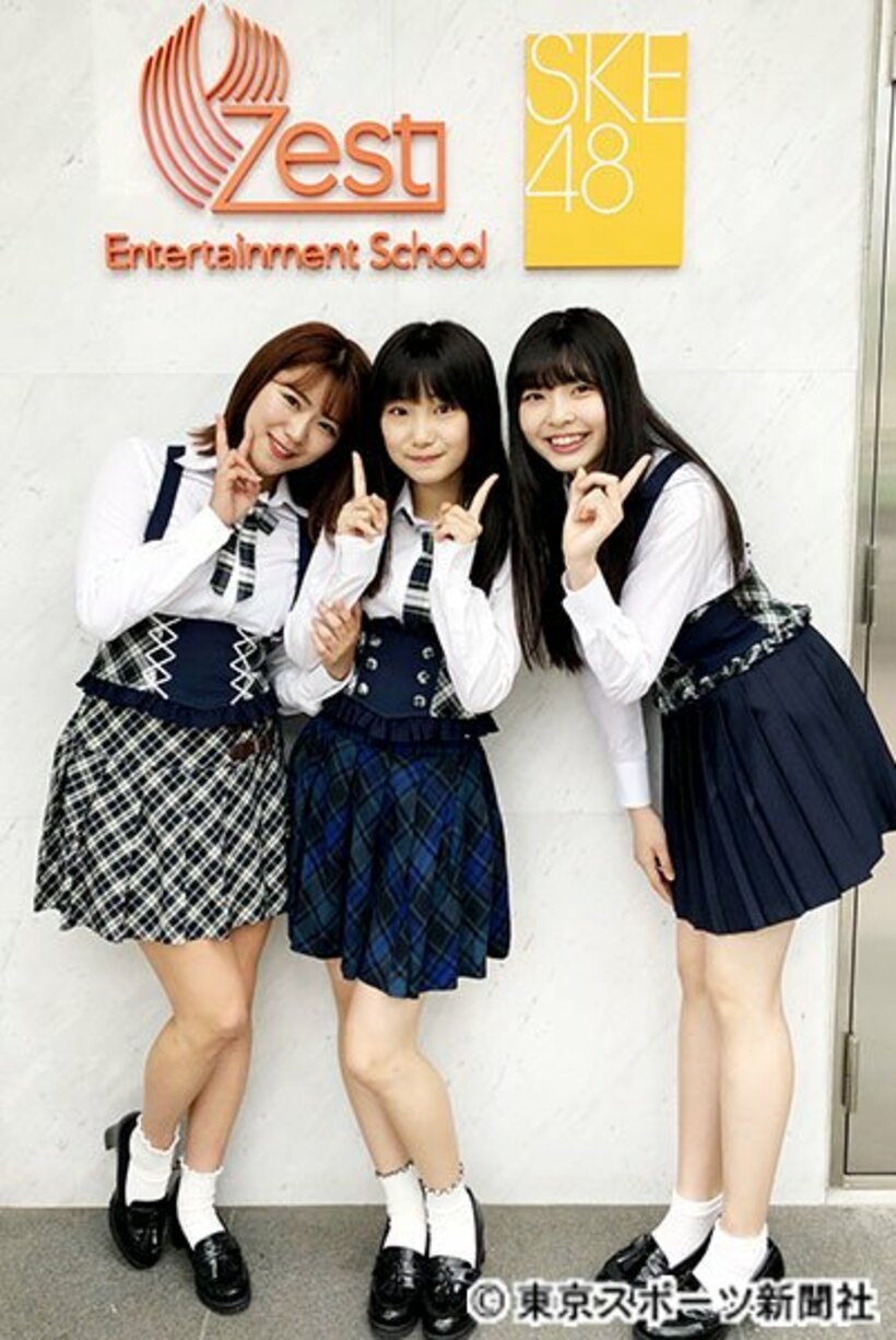  左から山内鈴蘭、倉島杏実、鈴木愛菜