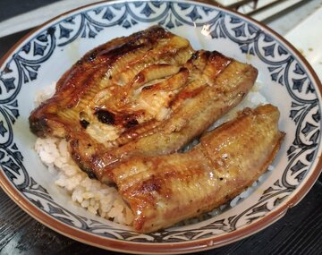 うな丼（写真はイメージ）