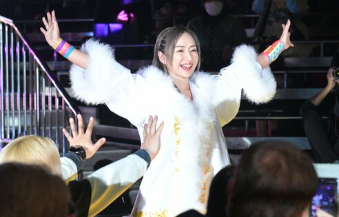 スターダム】愛川ゆず季が4年10か月ぶりリング復帰 2児の母 来年1月