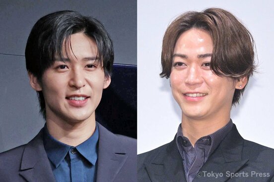 SnowMan目黒蓮(左)と、先輩の亀梨和也