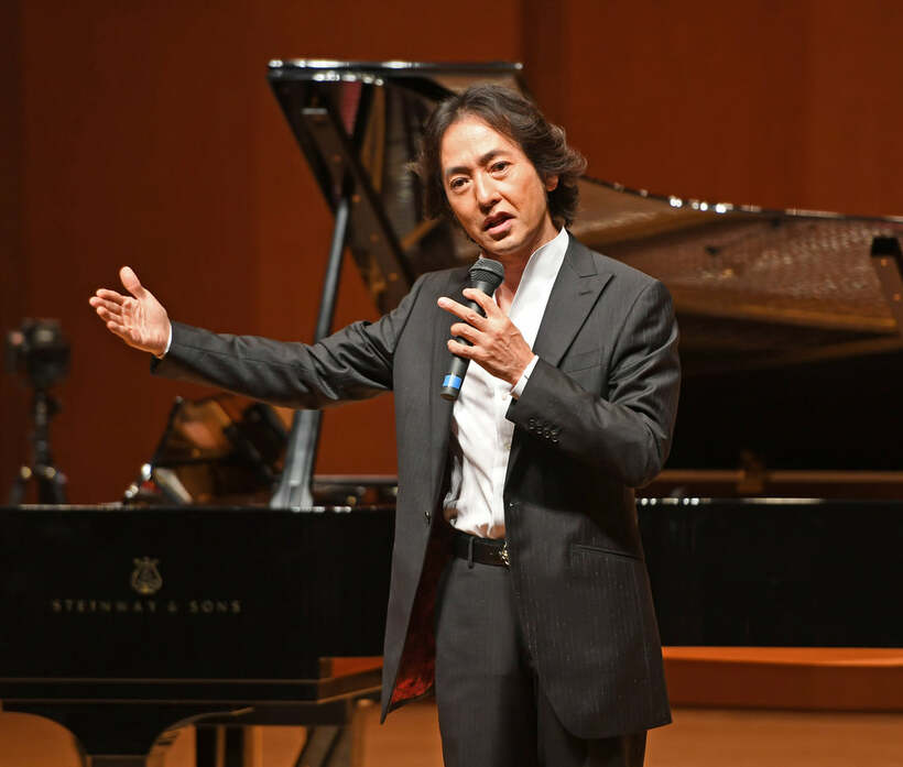  コンサートツアーを開始した秋川雅史