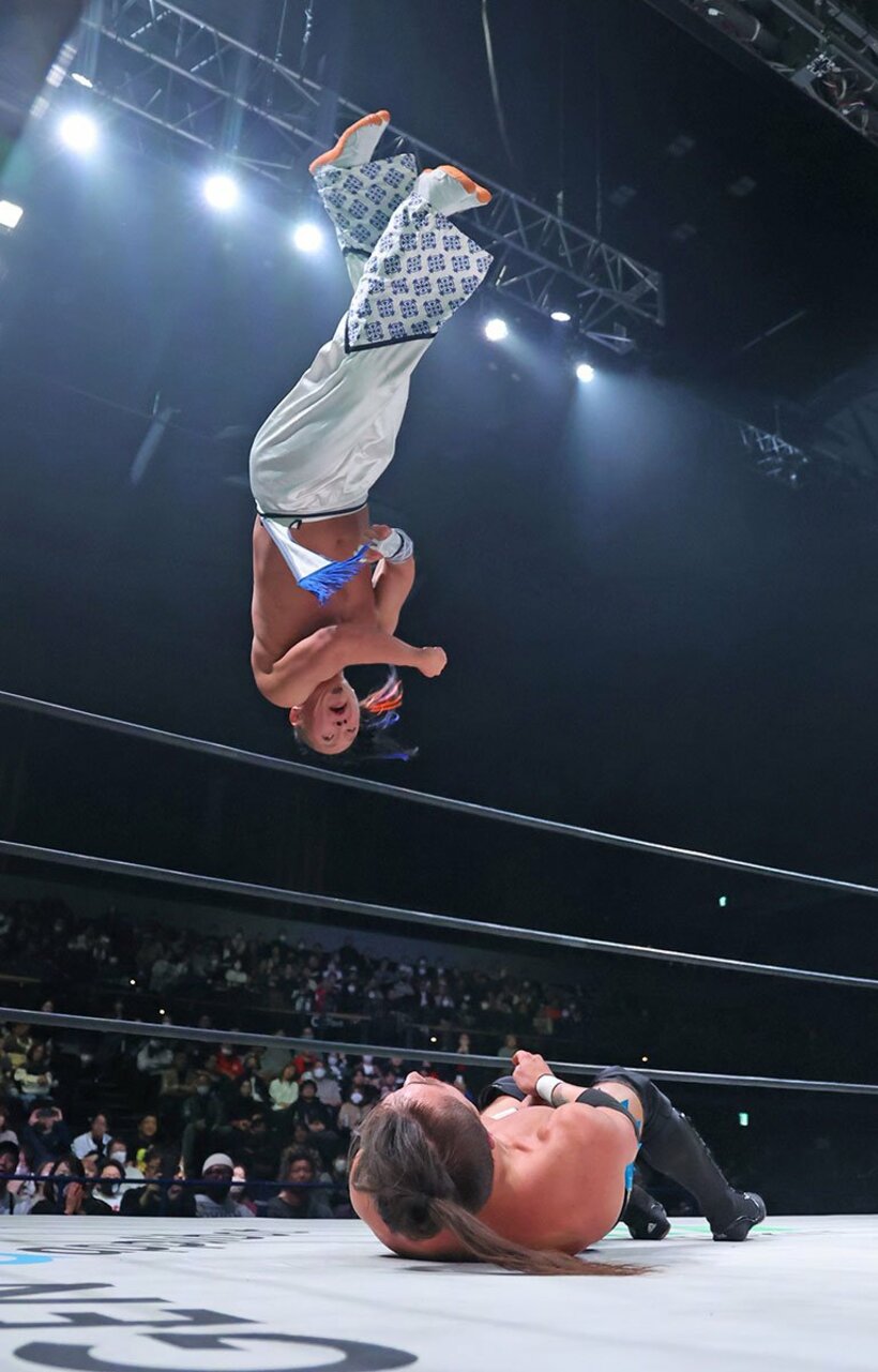 マーク・トゥリュー(下)を開国で仕留めたAMAKUSA