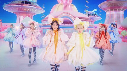 ＦＲＵＩＴＳ　ＺＩＰＰＥＲの新曲「ふるっぱれーど」のミュージックビデオ
