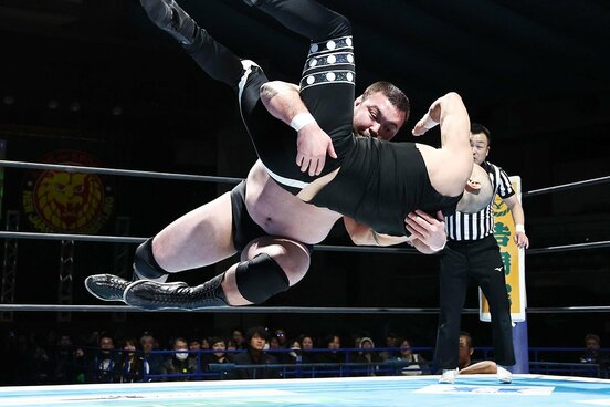 初の地方巡業を連勝で終えたウルフアロン