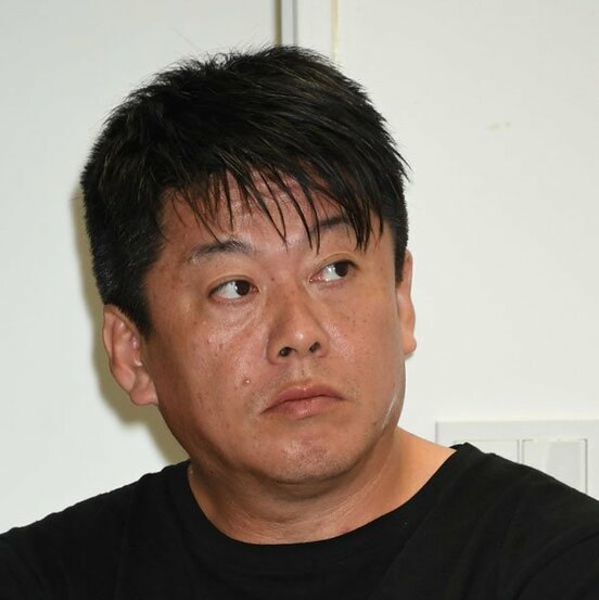 堀江氏