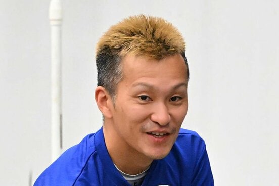 西山貴浩