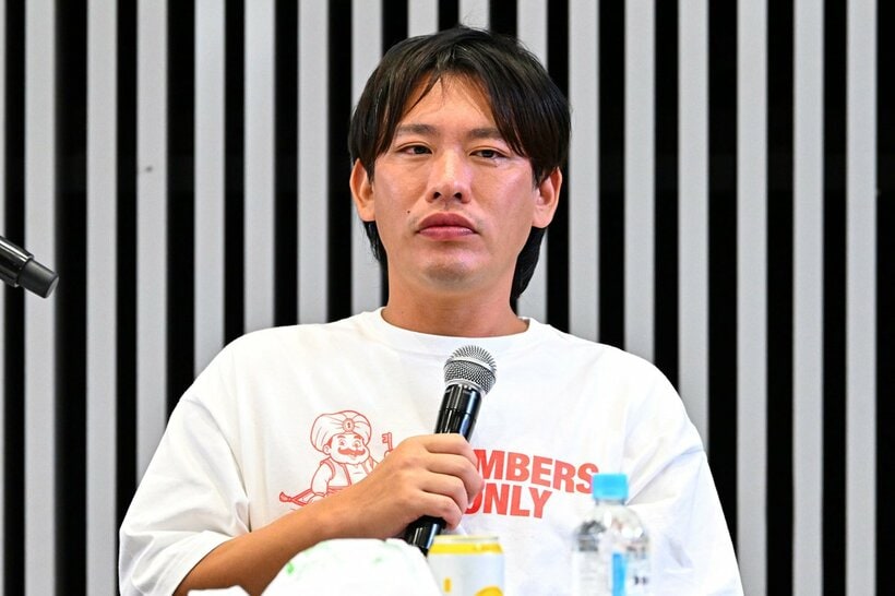 箕輪厚介氏