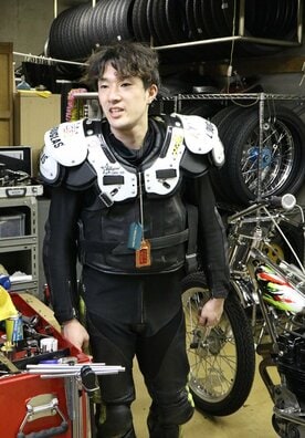  黒川京介が速攻をかける（東スポWeb）