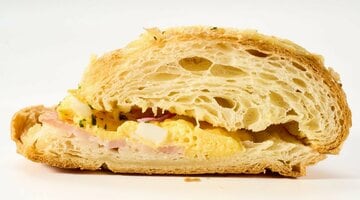 マヨネーズが効いた卵サラダがグッド