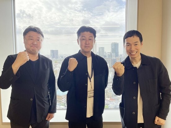 左から株式会社ＳＫＥ・大山武志代表、株式会社ＫｅｙＨｏｌｄｅｒ・大出悠史社長、株式会社ＳＫＥ・北川謙二社長