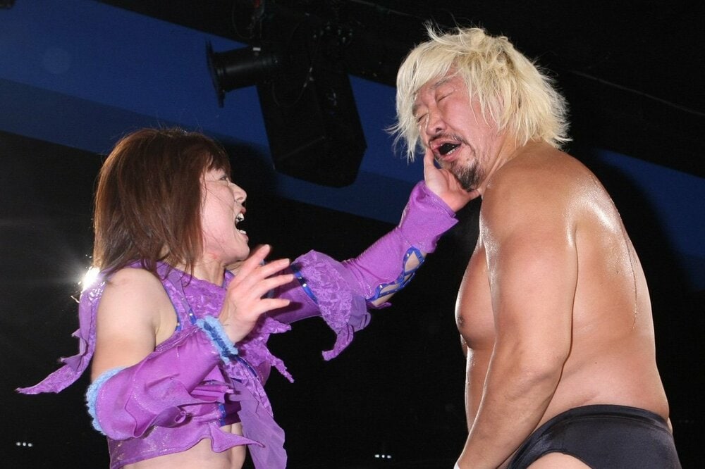 髙山善廣に渾身のビンタ！