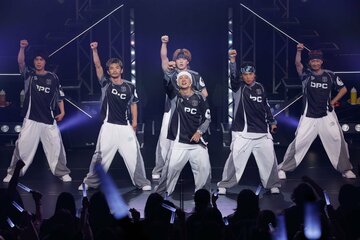 埼玉・戸田市文化会館でコンサートツアー初日を迎えたDA PUMP