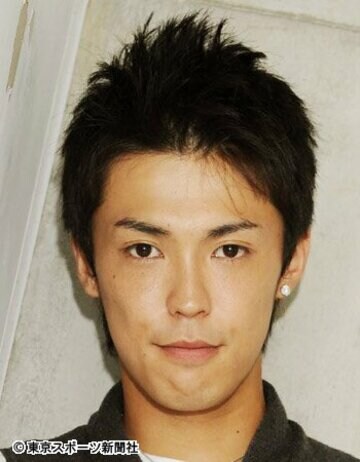 タレントの清水良太郎