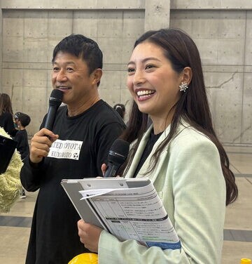 武田修宏氏（左）と植田明依さん