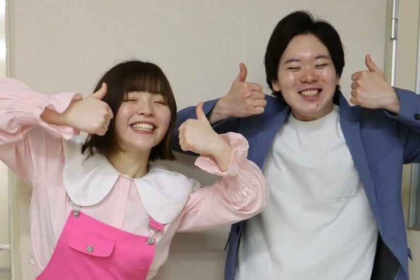 「今日も元気」のナナ・カップル（左）とおおいえシングル