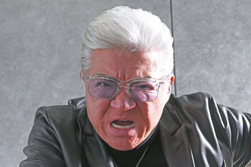 いかつい小沢仁志