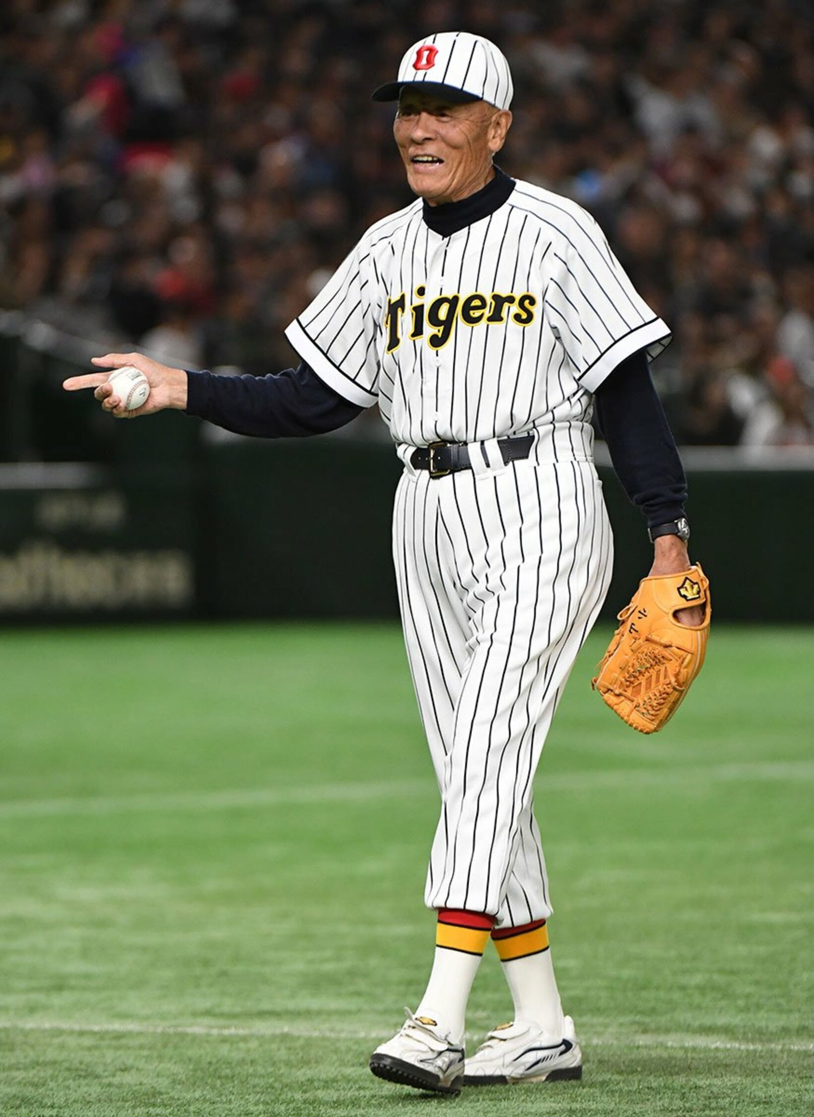 ２０１８年の名球会ベースボールフェスティバルに出場した小山正明さん