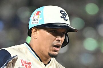 ヤクルト・オスナ