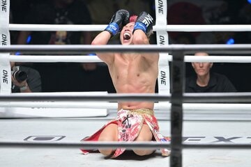 最終ＲでのＴＫＯ勝利に、喜び泣き崩れる武尊