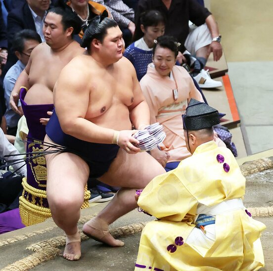 なんとか１敗を死守した大の里