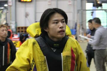 浦野海