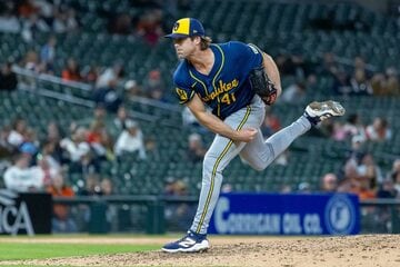 優勝リング獲得が決まっているジェーク・ウッドフォード投手（ブルワーズ在籍時＝ロイター）