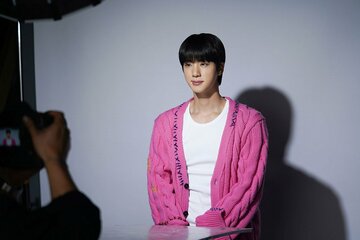 CM撮影に臨んだBTSのJIN