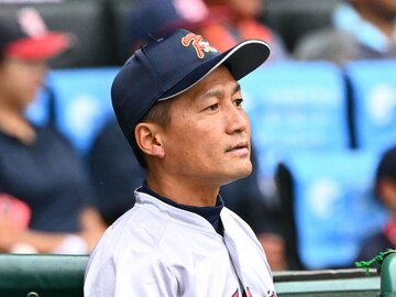 京都国際の小牧監督