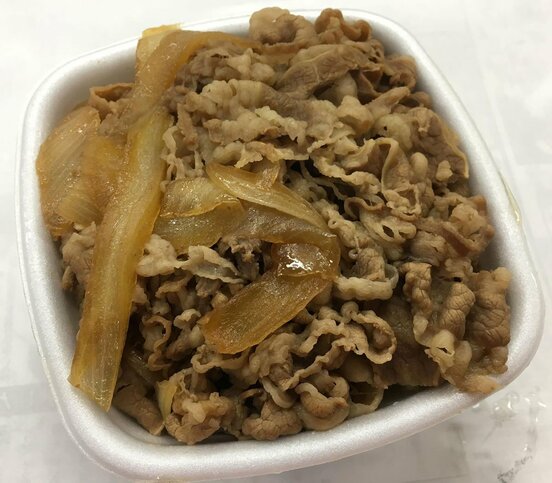 吉野家の牛丼（テイクアウト）