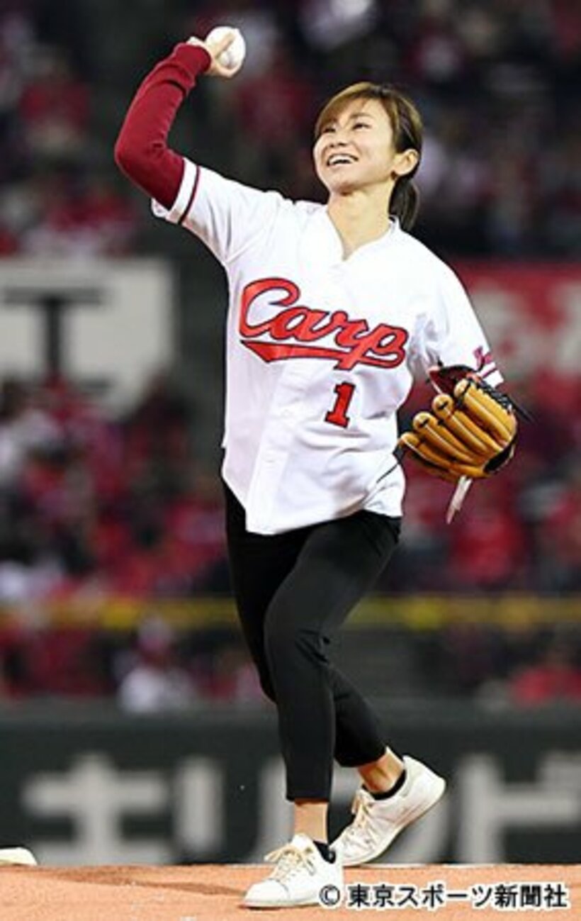  始球式に登場した木村文子