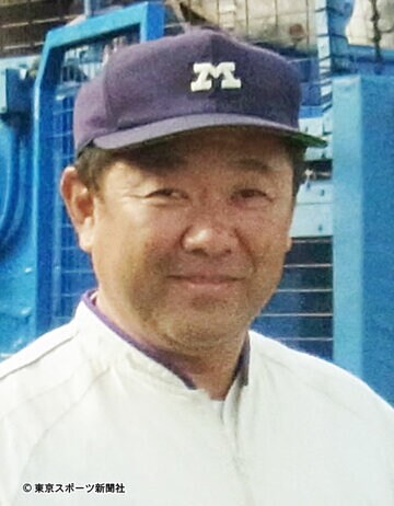  明大の善波監督