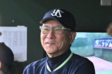 メモリアル白星で泥沼を脱却したヤクルト・池山監督