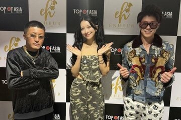 左から塚原舜哉a.k.a.つーちゃん、ゆいぴす、TOMORO