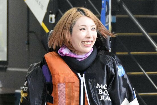 高田ひかる
