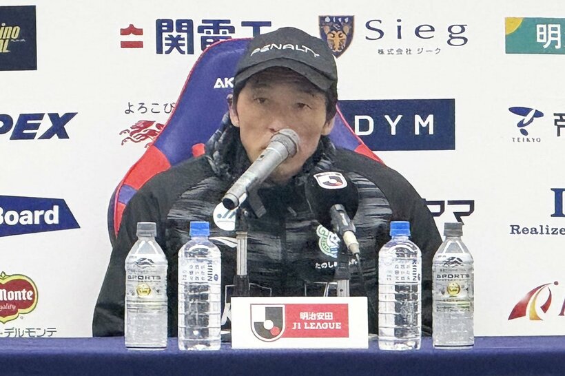 試合を振り返ったＪ１湘南-・山口監督