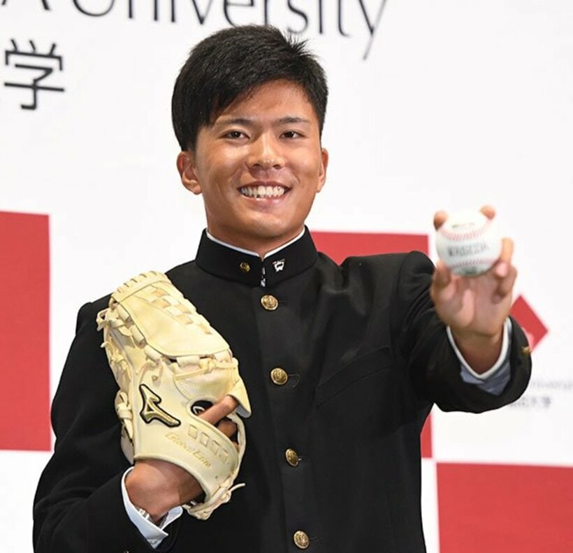  楽天に１位で指名された早大・早川