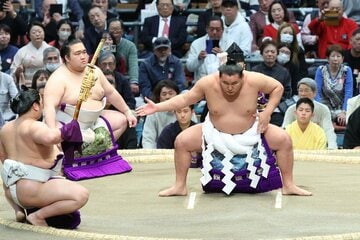 横綱初優勝を目指す豊昇龍