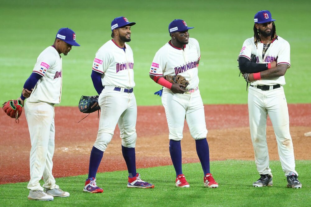 ドミニカナイン